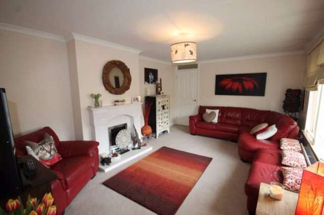  Image of 3 Bedroom Semi-Detached for sale at Islay Quadrant  Wishaw, ML2 0TB