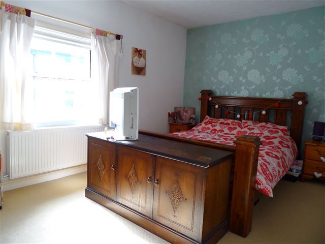  Image of 2 Bedroom End of Terrace to rent at James Street  Macclesfield, SK11 8BP