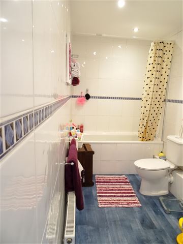  Image of 2 Bedroom End of Terrace to rent at James Street  Macclesfield, SK11 8BP
