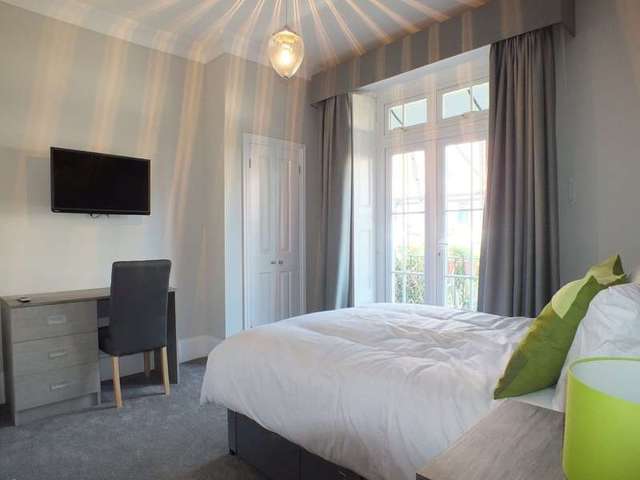  Image of 1 Bedroom Detached to rent at Reading Berkshire Reading, RG1 7RS