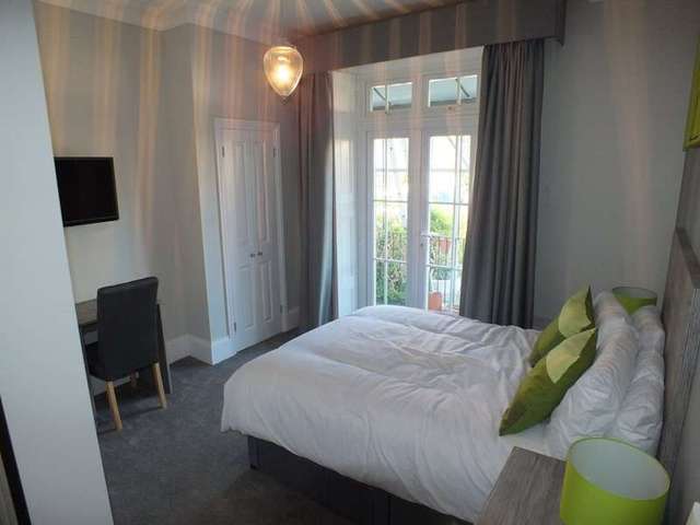  Image of 1 Bedroom Detached to rent at Reading Berkshire Reading, RG1 7RS