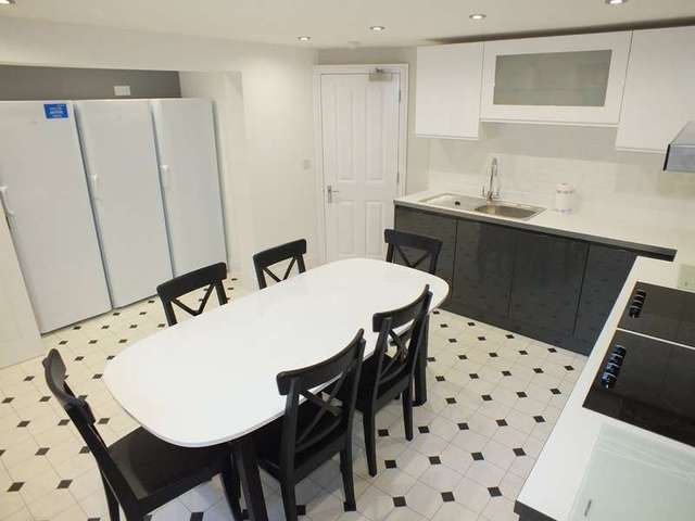  Image of 1 Bedroom Detached to rent at Reading Berkshire Reading, RG1 7RS