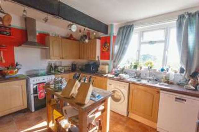  Image of 3 Bedroom Detached for sale at Silverton Exeter, EX5 4JT