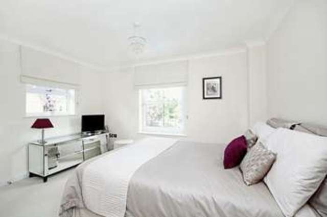  Image of 4 Bedroom Detached for sale at Pinehurst  Egham, TW20 0HQ
