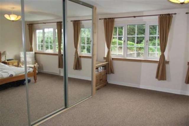  Image of 4 Bedroom Detached to rent at Larkhall, ML9 1QU
