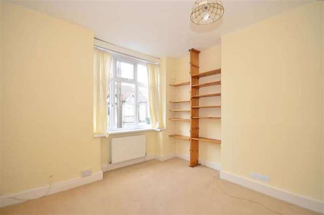  Image of 4 Bedroom Terraced for sale at Mitcham Surrey Mitcham, CR4 3DP