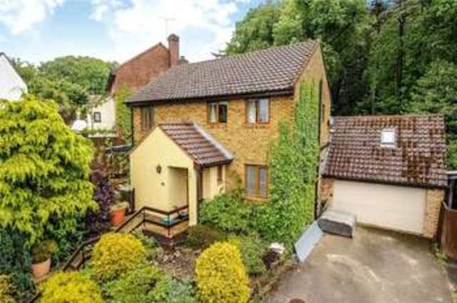  Image of 4 Bedroom Detached for sale at Frimley Camberley Frimley, GU16 8XX
