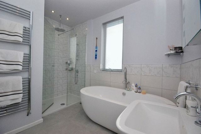  Image of 4 Bedroom Detached for sale at Peverell Park Road Peverell Plymouth, PL3 4NB