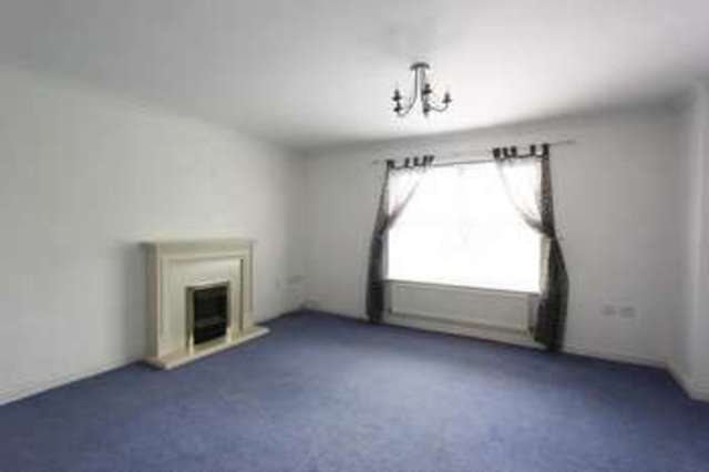  Image of 3 Bedroom Semi-Detached for sale at Philip Larkin Close  Hull, HU6 7FB