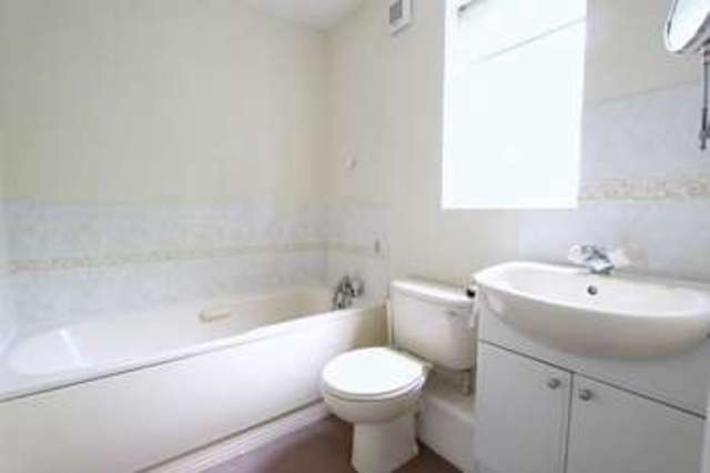 Image of 3 Bedroom Semi-Detached for sale at Philip Larkin Close  Hull, HU6 7FB