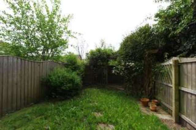  Image of 3 Bedroom Semi-Detached for sale at Philip Larkin Close  Hull, HU6 7FB