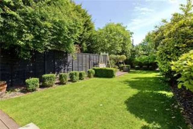  Image of 4 Bedroom Detached for sale at Hackney London Dalston, E8 3NB