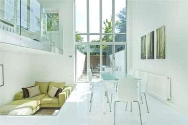 Image of 4 Bedroom Detached for sale at Hackney London Dalston, E8 3NB