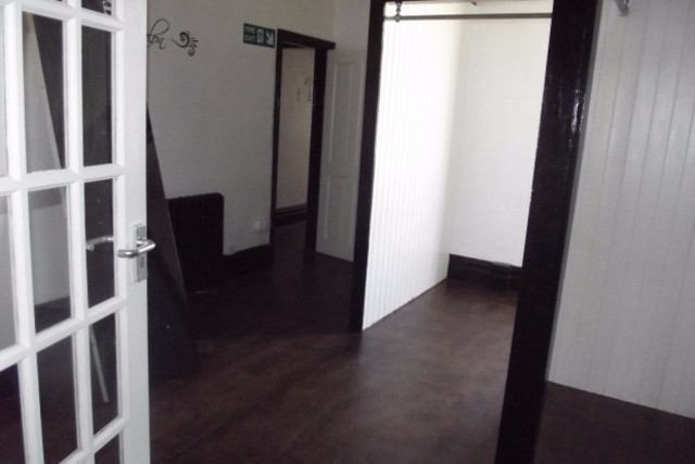  Image of Detached to rent at Ribbleton Avenue  Preston, PR1 5RX