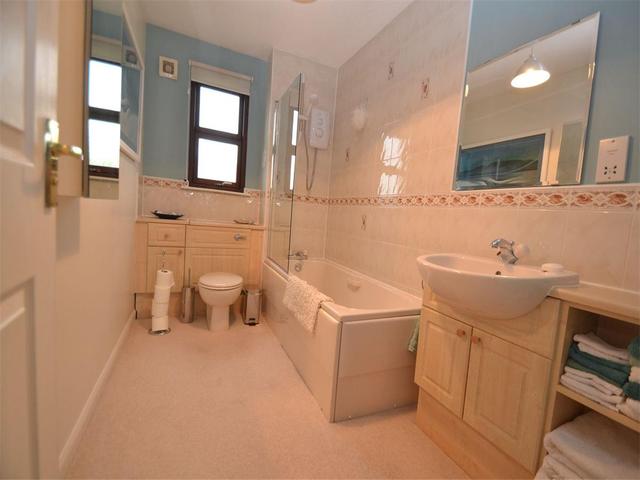  Image of 3 Bedroom Detached to rent at Pathhead MidLothian MidLothian, EH37 5AH