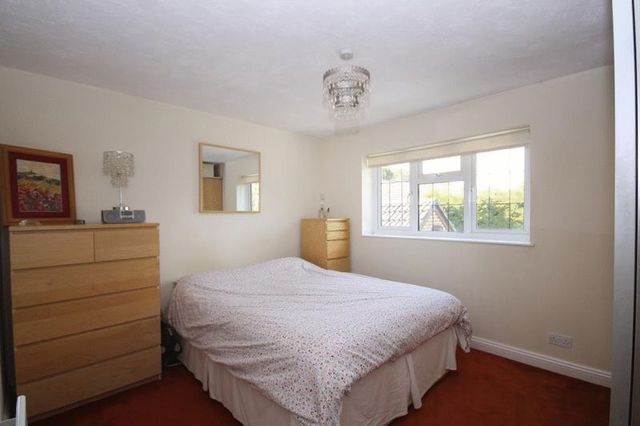  Image of 4 Bedroom Detached for sale at Russet Way North Holmwood Dorking, RH5 4TP