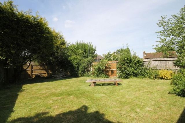  Image of 4 Bedroom Detached for sale at Russet Way North Holmwood Dorking, RH5 4TP