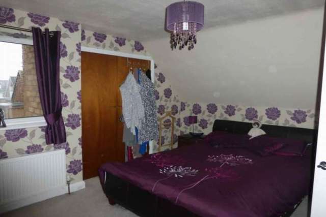  Image of 3 Bedroom Property to rent at SABDEN PLACE  LYTHAM ST ANNES, FY8 3QH