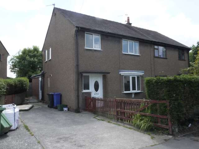  Image of 4 Bedroom Semi-Detached to rent at Sherbourne Road Hambleton Poulton Le Fylde, FY6 9AJ