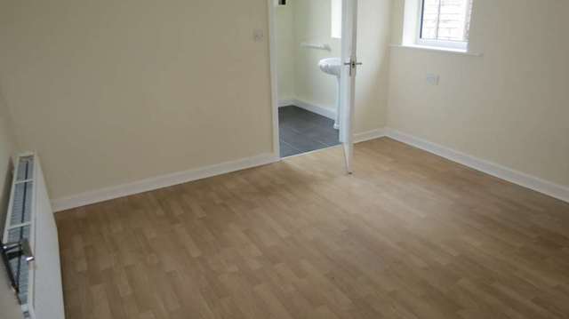  Image of 4 Bedroom Semi-Detached to rent at Sherbourne Road Hambleton Poulton Le Fylde, FY6 9AJ