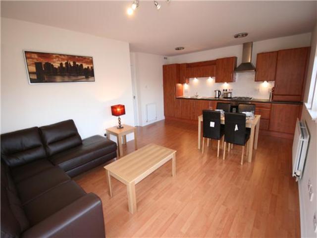  Image of 2 Bedroom Flat to rent at Cumbernauld North Lanarkshire North Lanarkshire, G67 1BF