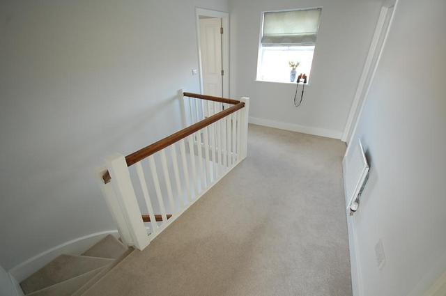  Image of 6 Bedroom Detached to rent at Stansted Mountfitchet Essex Stansted Mountfitchet, CM24 8GG