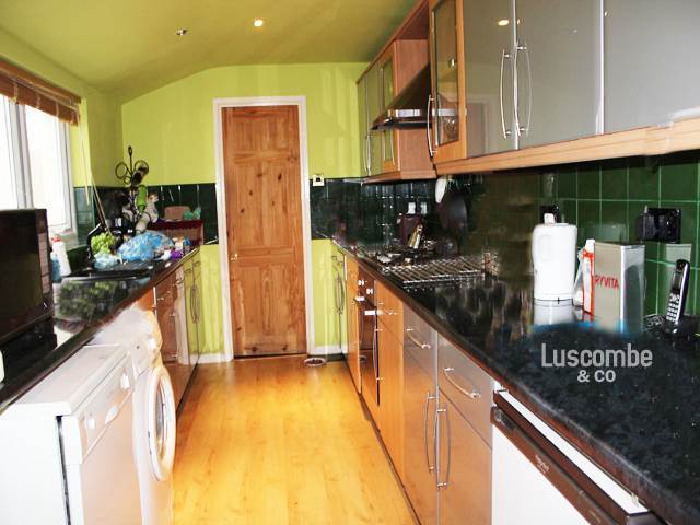  Image of 2 Bedroom Flat to rent at Newport  Newport, NP20 4FZ