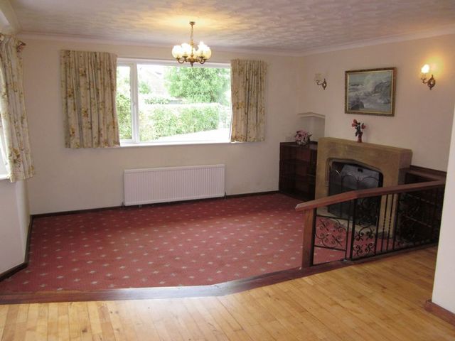  Image of 4 Bedroom Detached for sale at Burnt House Lane  Stubbington, PO14 2EE