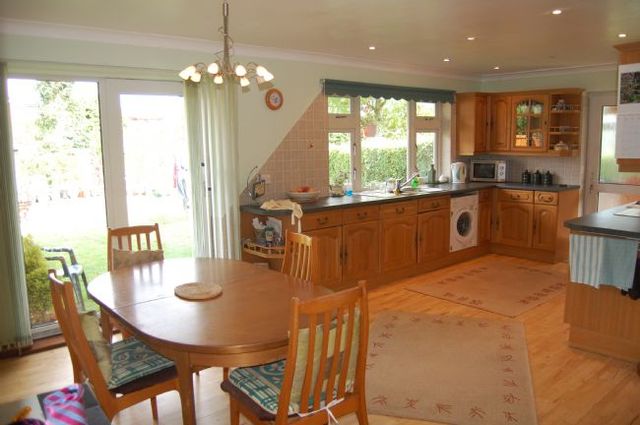  Image of 4 Bedroom Detached for sale at Burnt House Lane  Stubbington, PO14 2EE