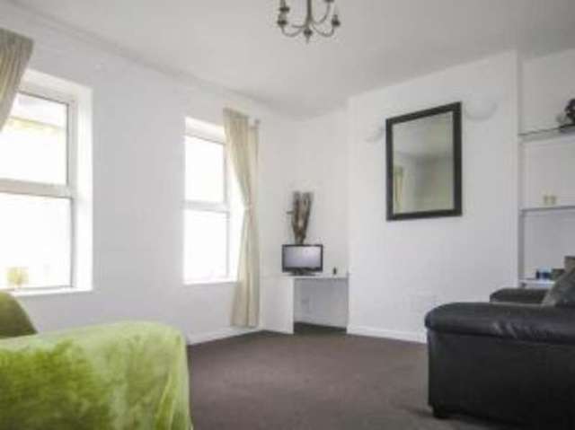  Image of 2 Bedroom Flat for sale at Dover Kent Maxton, CT17 0BP
