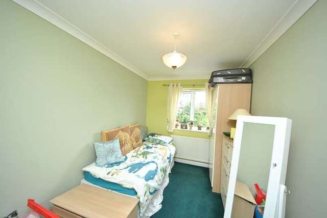  Image of 2 Bedroom Flat for sale at Preston Road  Southport, PR9 9EG