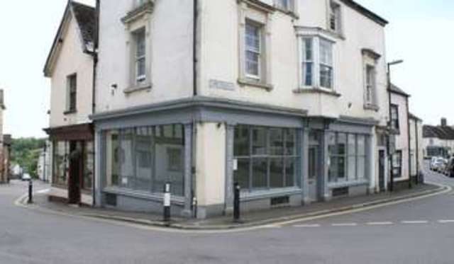  Image of Detached to rent at The Square  Moretonhampstead, TQ13 8NF