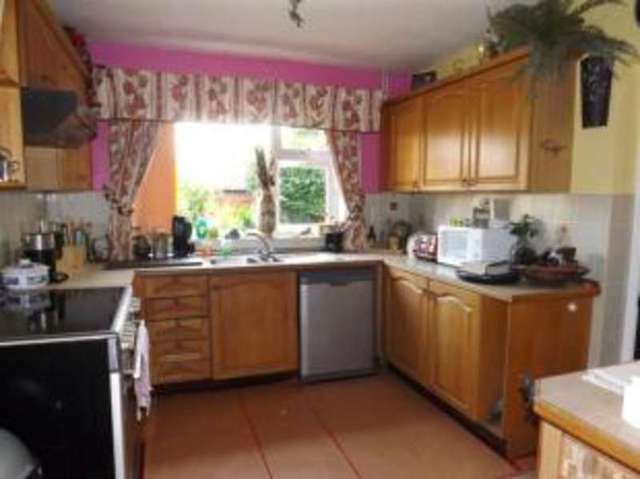  Image of 3 Bedroom Detached for sale at Totton Southampton Totton, SO40 8DY