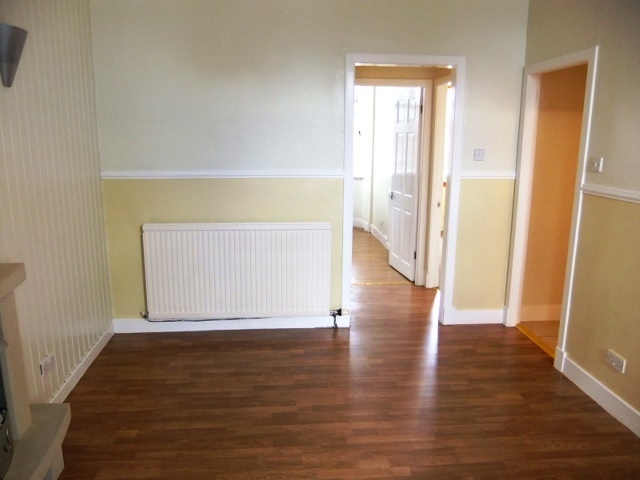  Image of 2 Bedroom Flat to rent at Dunfermline Fife Fife, KY12 0BS