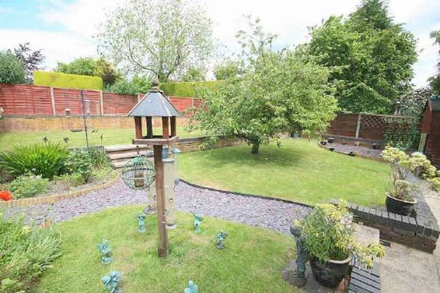  Image of 4 Bedroom Detached for sale at Stanbridge Beds Stanbridge, LU7 9HT
