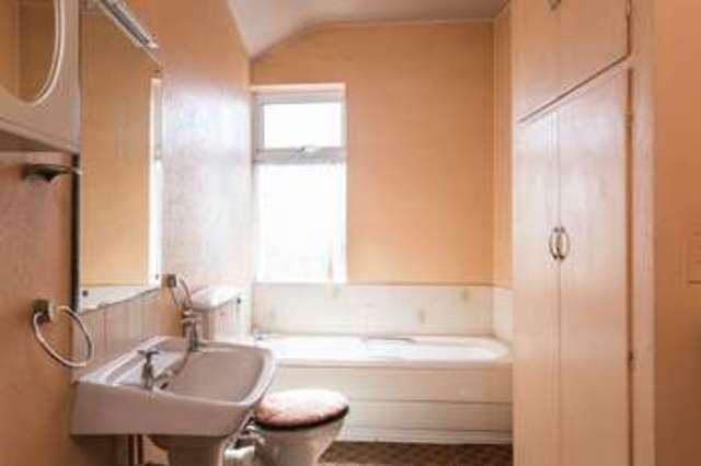  Image of 2 Bedroom Terraced for sale at Victor Street Bishophill York, YO1 6HQ