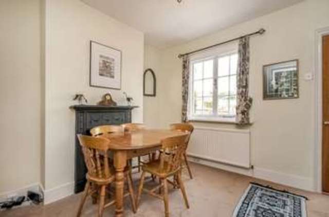  Image of 3 Bedroom Detached for sale at Windmill Road Mortimer Common Reading, RG7 3RN