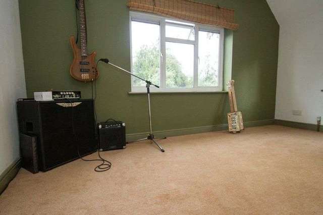  Image of 4 Bedroom Semi-Detached for sale at Coddington Ledbury, HR8 1JS