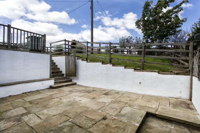  Image of 4 Bedroom Barn Conversion for sale at Cockermouth Farm Flockton Moor Wakefield, WF4 4BS