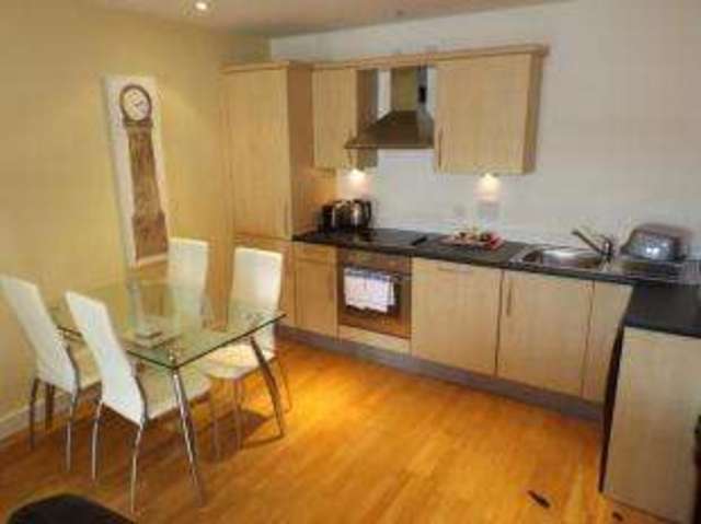  Image of 2 Bedroom Flat for sale at Montague Street Bristol Bristol, BS2 8NZ