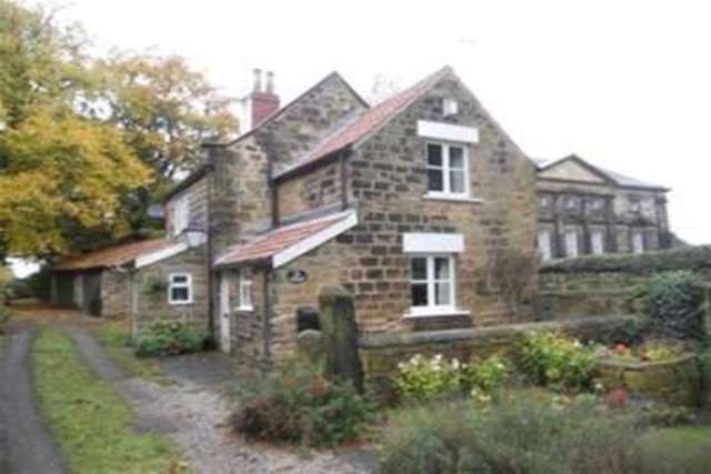  Image of 2 Bedroom Detached to rent at Wakefield, WF1 5SN