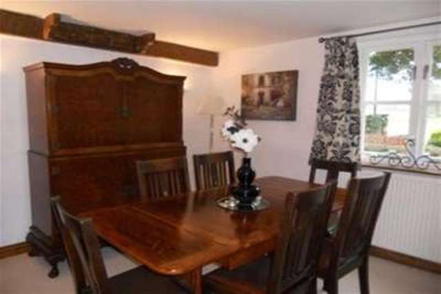  Image of 2 Bedroom Detached to rent at Wakefield, WF1 5SN