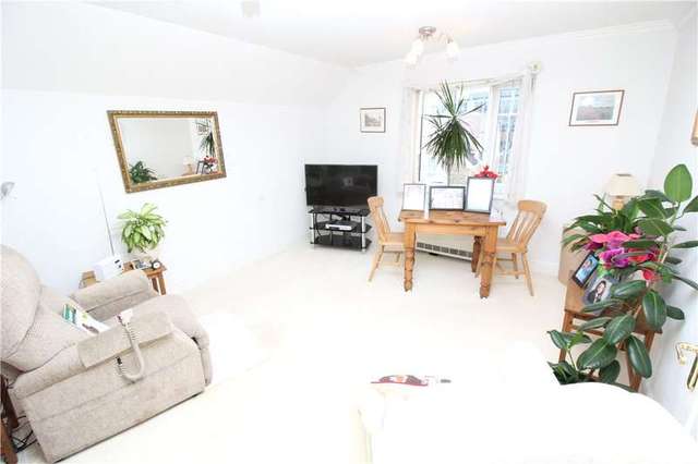  Image of 1 Bedroom Retirement Property for sale at 5 York Road Woking Woking, GU22 7XP
