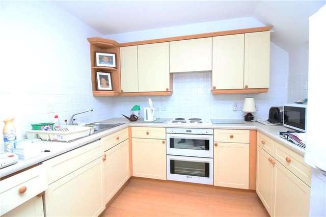  Image of 1 Bedroom Retirement Property for sale at 5 York Road Woking Woking, GU22 7XP