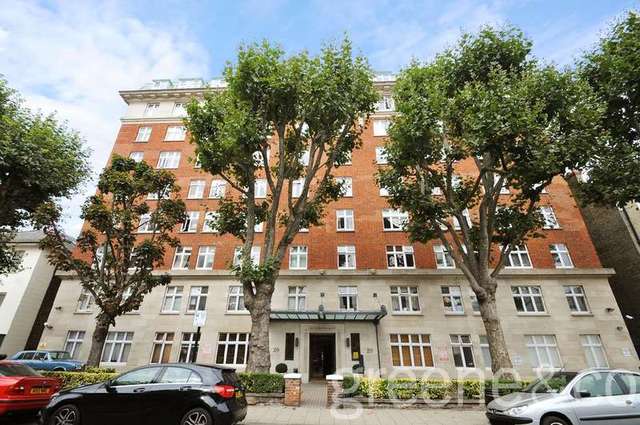  Image of Flat to rent at London  St John