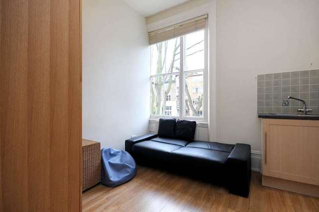  Image of Flat to rent at Swiss Cottage London Belsize Park, NW3 5DX