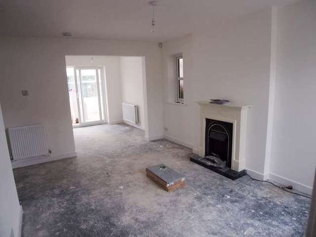  Image of 3 Bedroom Detached to rent at Moreton, CH46 1SU