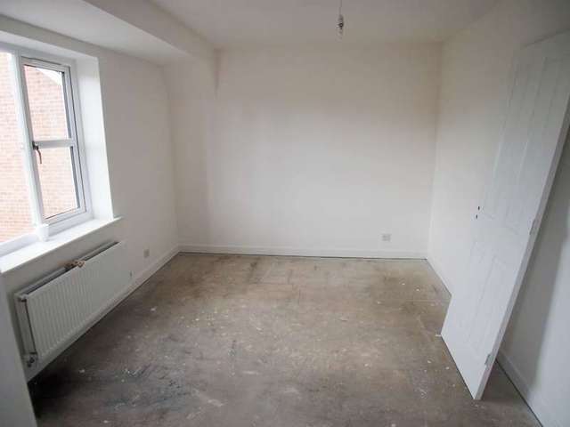  Image of 3 Bedroom Detached to rent at Moreton, CH46 1SU