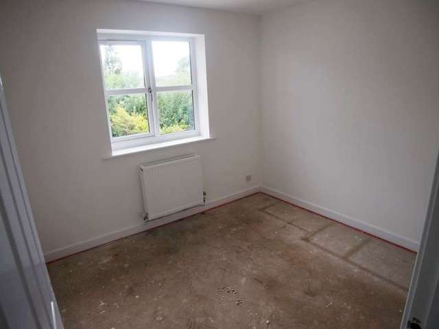  Image of 3 Bedroom Detached to rent at Moreton, CH46 1SU