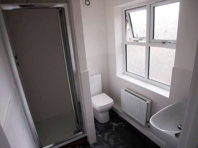  Image of 3 Bedroom Detached to rent at Moreton, CH46 1SU